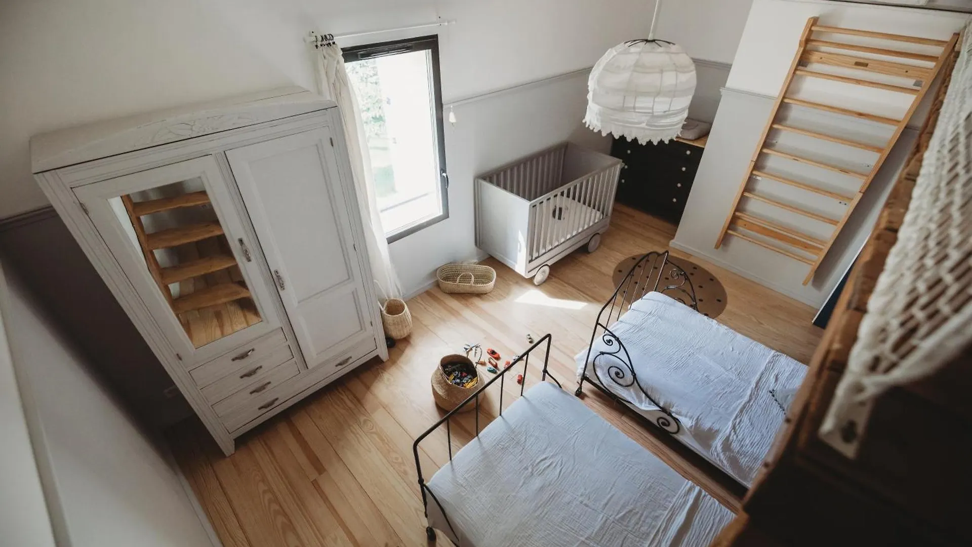 Mas Des Ecoliers - Ecochic Family Farmhouse Chateaurenard France