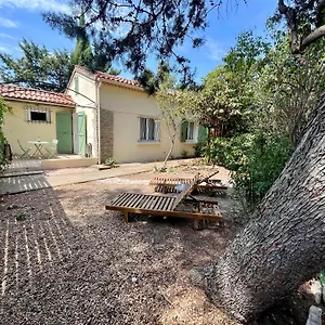  Hébergement de vacances Mazet En Provence